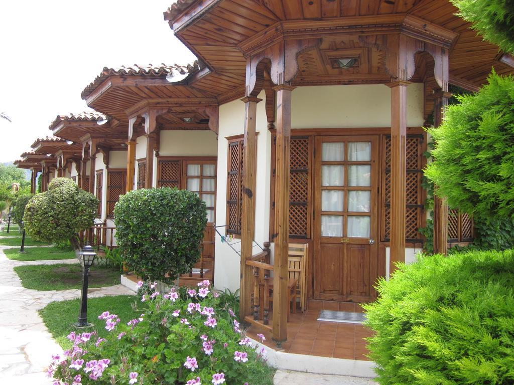 Asur Hotel & Aparts & Villas Дальян Экстерьер фото