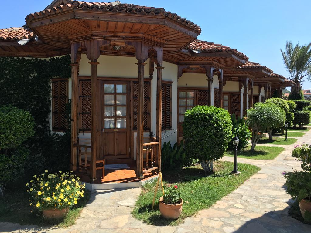 Asur Hotel & Aparts & Villas Дальян Экстерьер фото