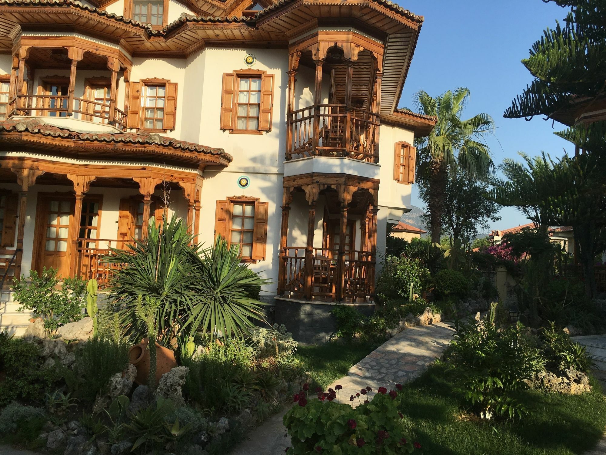 Asur Hotel & Aparts & Villas Дальян Экстерьер фото